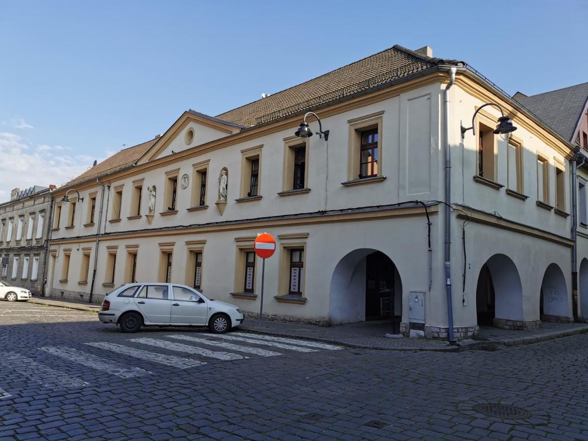Tarnowskie GóryGliwicka 5 W Samym Sercu Tarnowskich Gor公寓 外观 照片